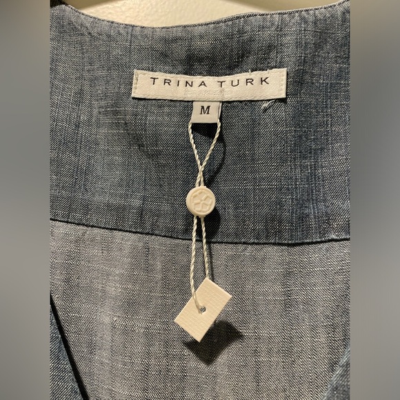 Trina Turk denim vest/shirt zippered size M - Picture 3 of 6